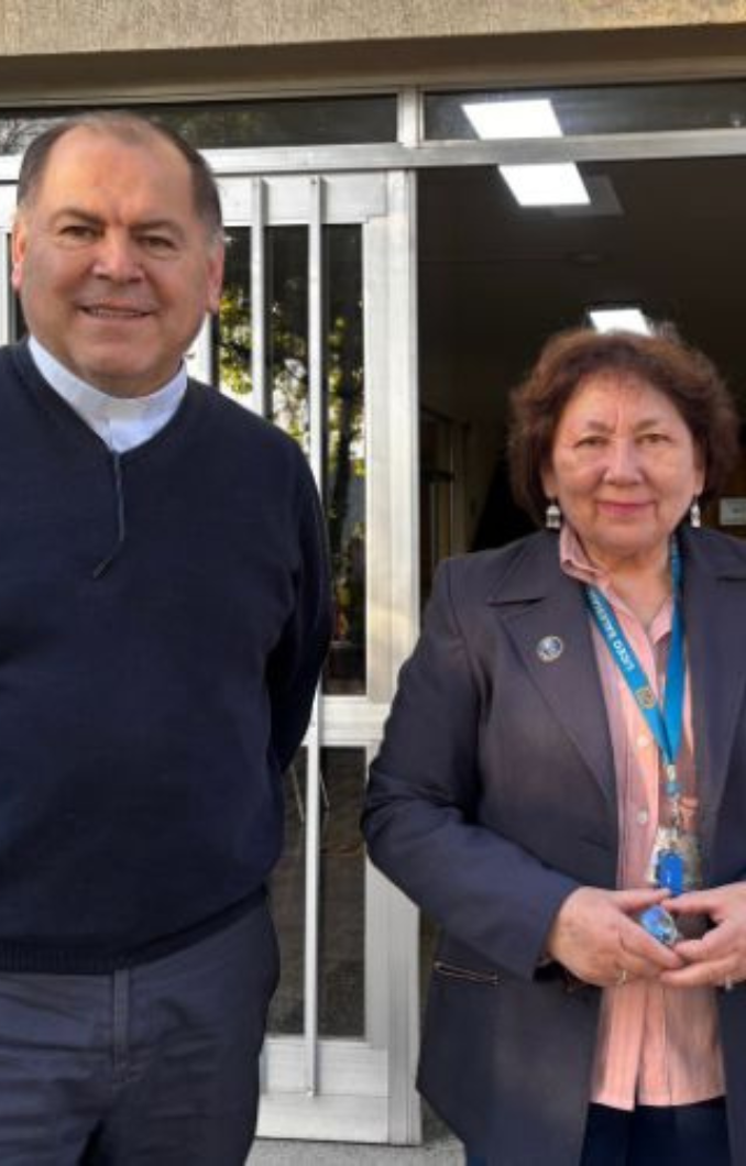 P. Nelson Moreno visitó Salesianos Macul 