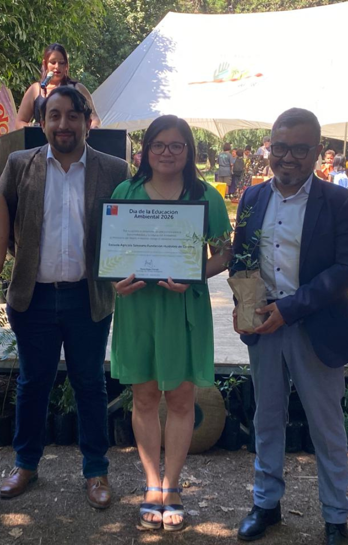 Salesianos Catemu reconocido por su excelencia en Certificación Ambiental