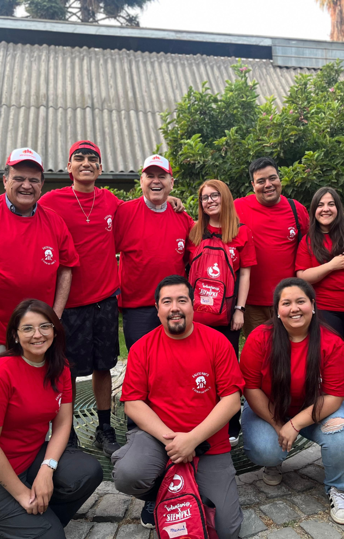 Jóvenes viven experiencia de Voluntariado Misionero en Santiago