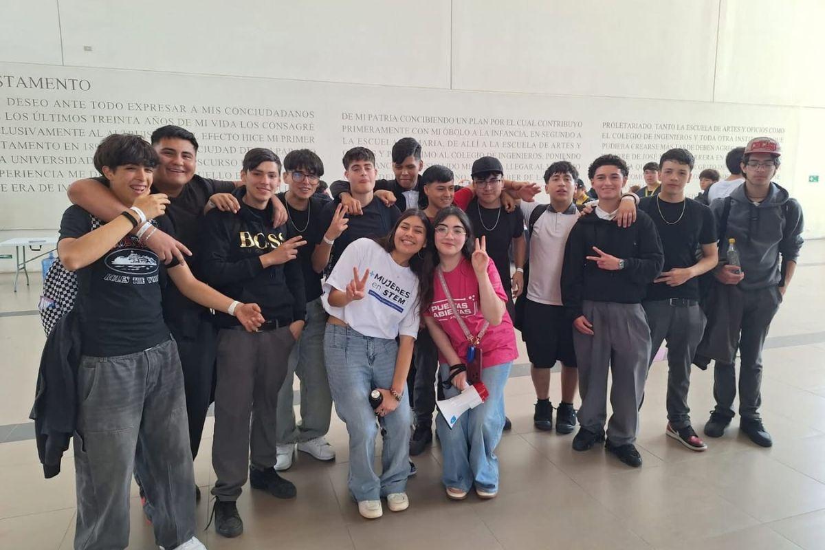 Salesianos Alameda participa en jornada “Puertas Abiertas” USM