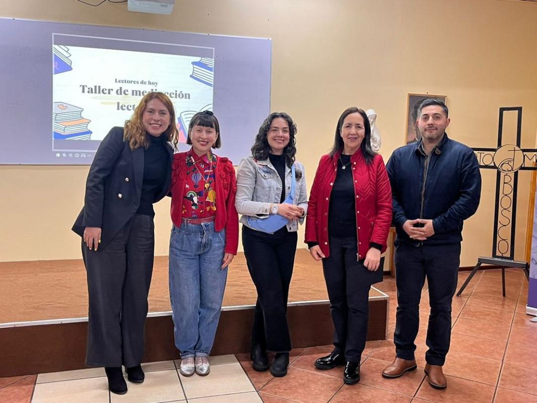 Feria del Libro reúne a estudiantes de Enseñanza Básica