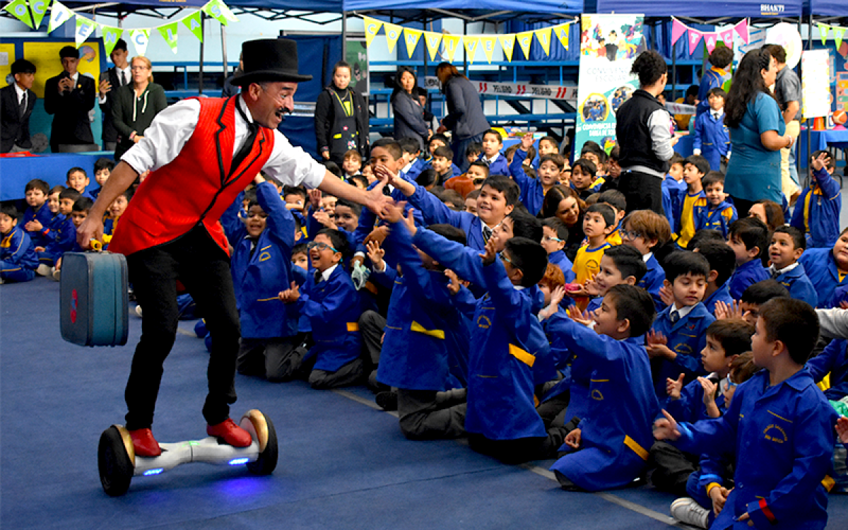 La magia del circo llega a Don Bosco Iquique