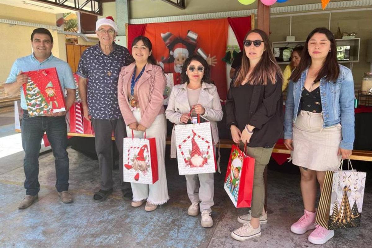 Salesianos Copiapó celebra Navidad y festeja a sus educadores